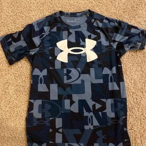 Under Armour big boys tee